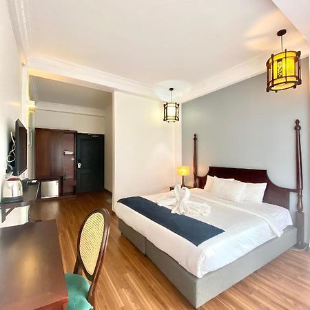 Khach San Thu Do Formerly Impressive Hotel Ханой Экстерьер фото